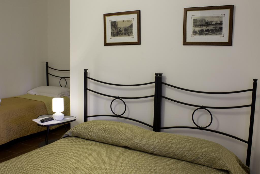 مونوبولي Villa Apollonia B&B الغرفة الصورة
