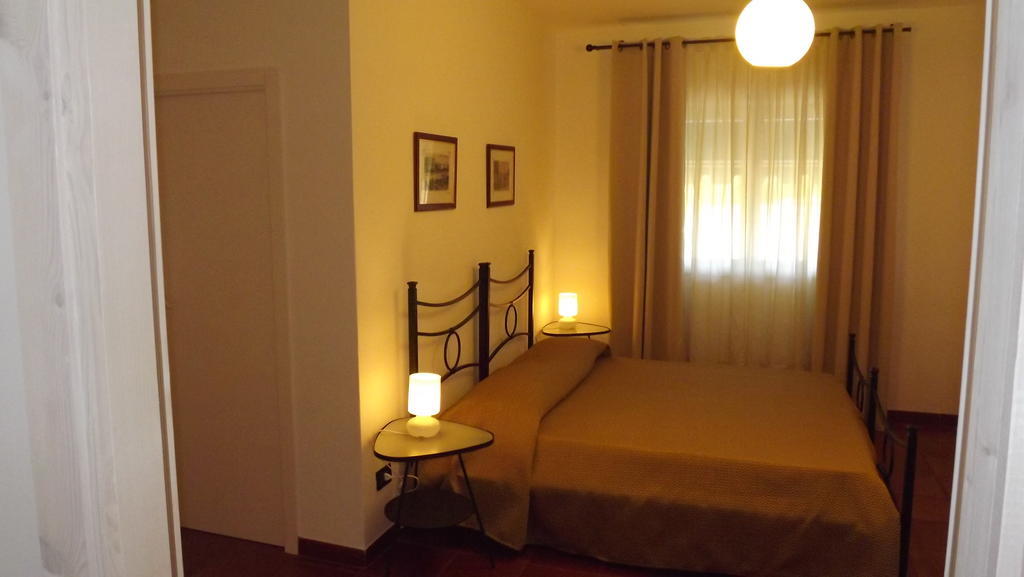 مونوبولي Villa Apollonia B&B الغرفة الصورة